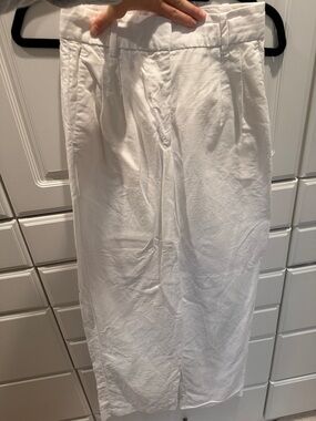 Wilfred The Effortless Linen Pant - White